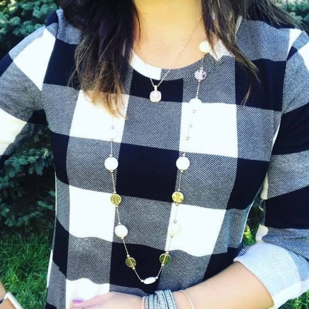 Host pick- Premier Designs 36” Rose Gold Necklace with white marbled stone